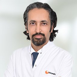 Prof. Dr. Gökhan Özge - İzmir Göz Doktoru